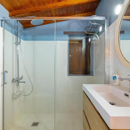 Lunatika House Villa